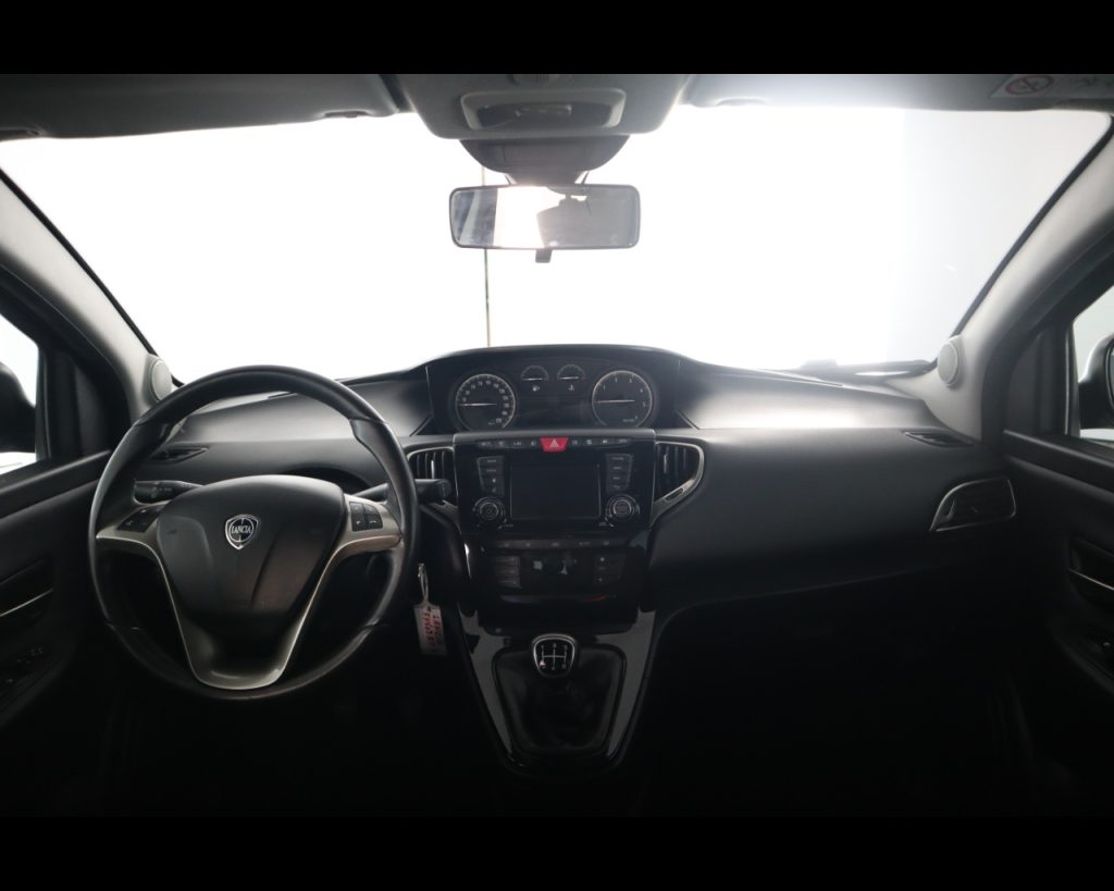 LANCIA Ypsilon III 2015 -  1.3 mjt Platinum s&s 95cv my16 - 15