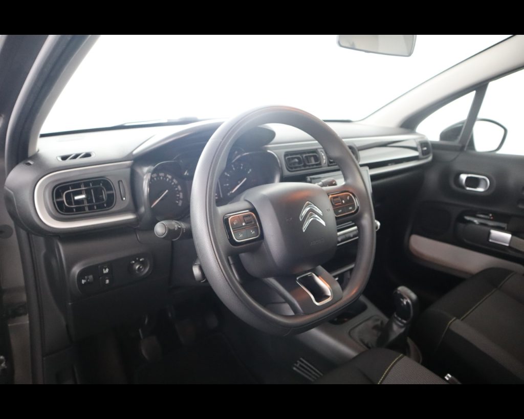 CITROEN C3 III 2017 -  1.2 puretech Shine Gpl 82cv - 13