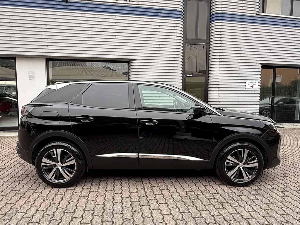 PEUGEOT 3008 1.5 bluehdi Allure TELECAMERA POST. IVA ESPOSTA - 4