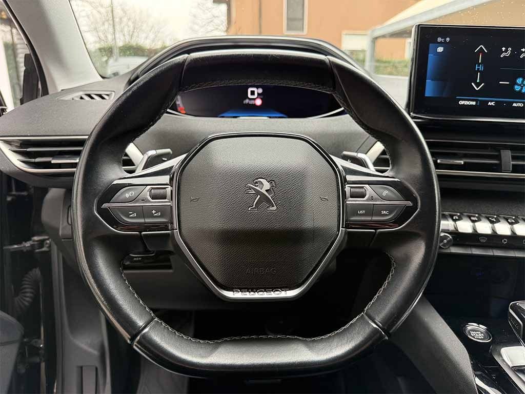 PEUGEOT 3008 1.5 bluehdi Allure TELECAMERA POST. IVA ESPOSTA - 10