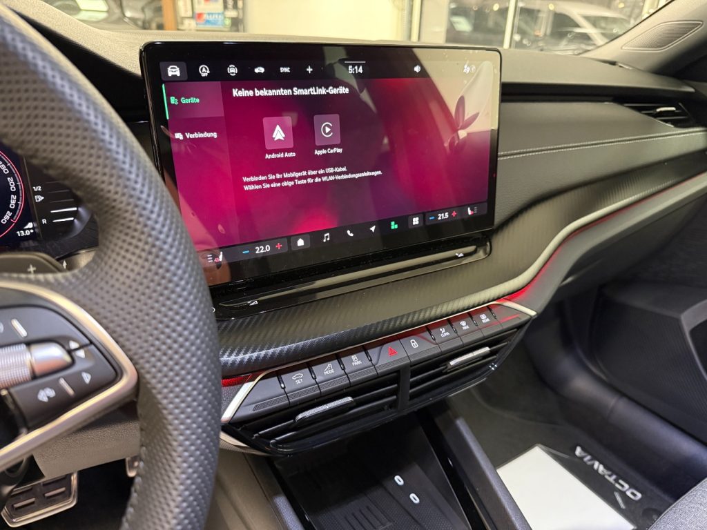 SKODA Octavia 2.0 TDI DSG Wagon Sportline MATRIX DAB+ 360°ACC - 15