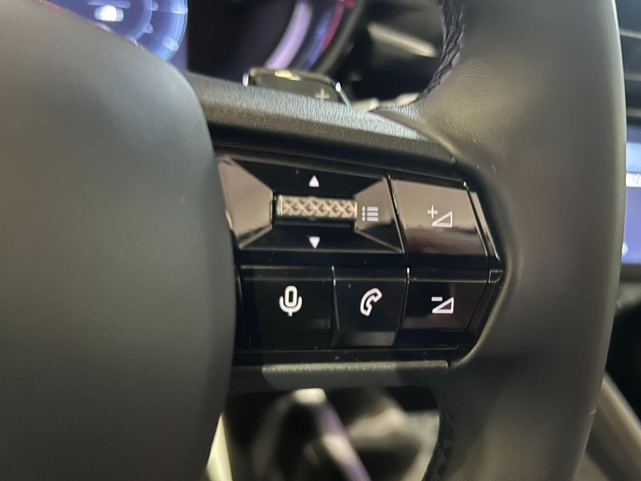 ALFA ROMEO Junior 1.2 145 CV Hybrid  Speciale pack Techno & Tetto - 12