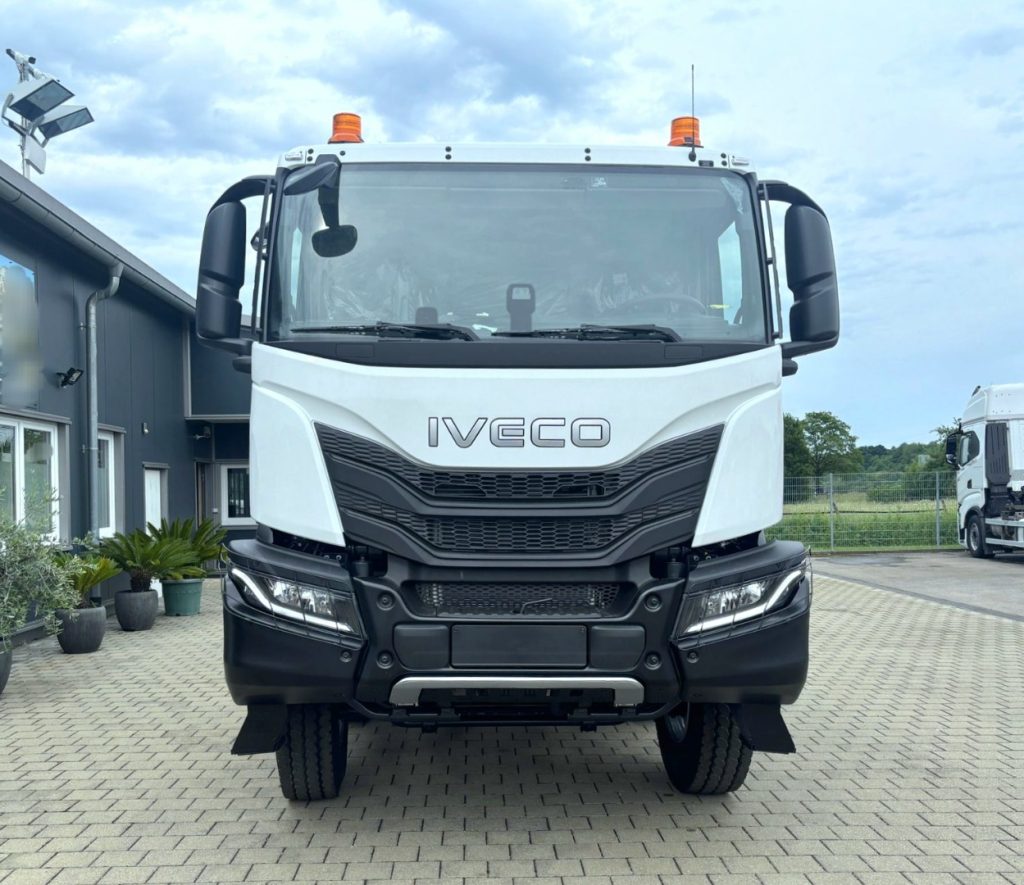 IVECO T-WAY 540 8x4 E6 NUOVO + INTARDER - 2