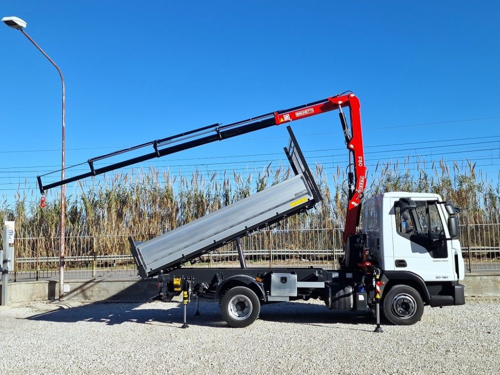 IVECO EUROCARGO 75 80E19 E6 GRU + RIBALTABILE - 28