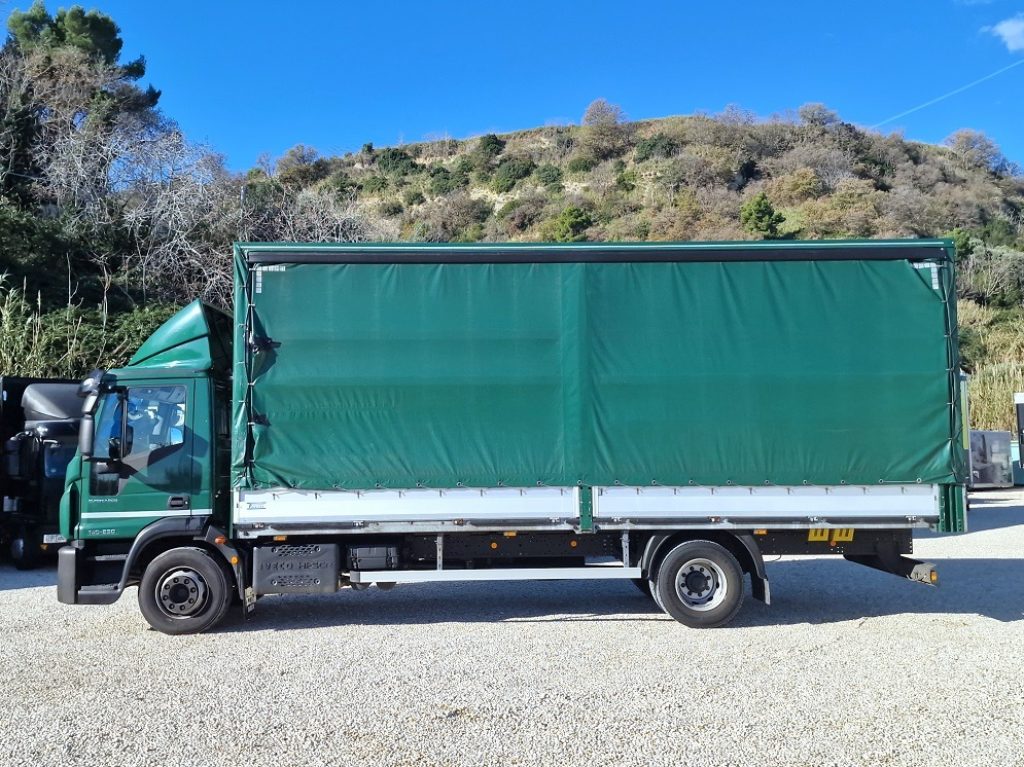 IVECO EUROCARGO 140E25 P EU6 CENTINATO 7,20 m - 4