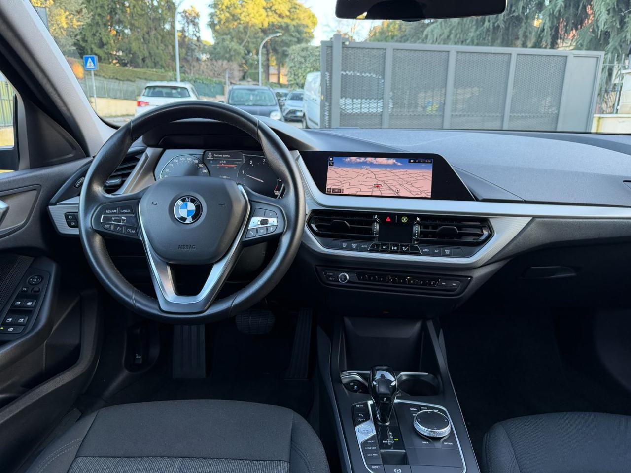 BMW 116 D 5P ADVANTAGE NAVI+FULL LED+CARPLAY+2PDC+C.L.18! - 14