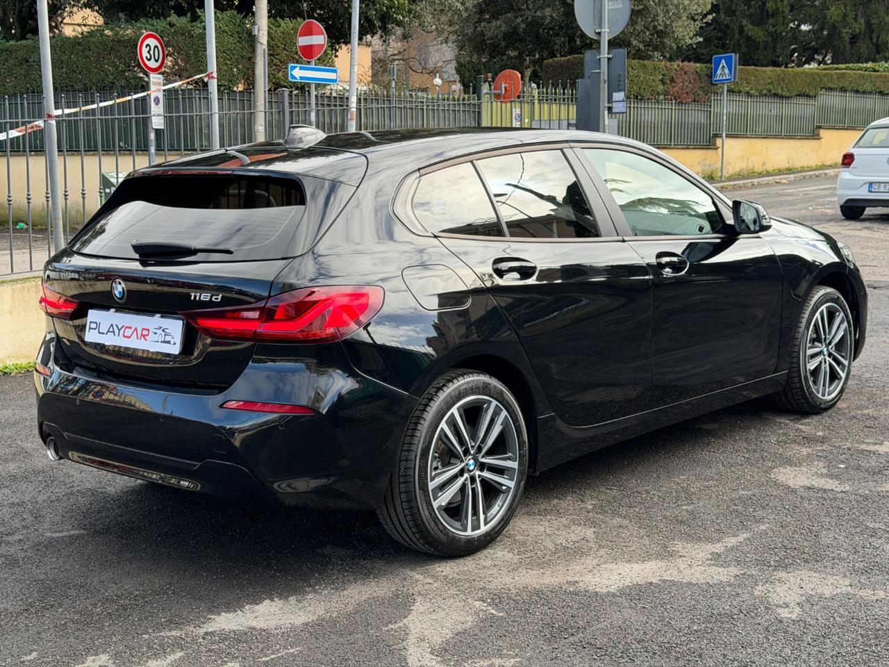 BMW 116 D 5P ADVANTAGE NAVI+FULL LED+CARPLAY+2PDC+C.L.18! - 6