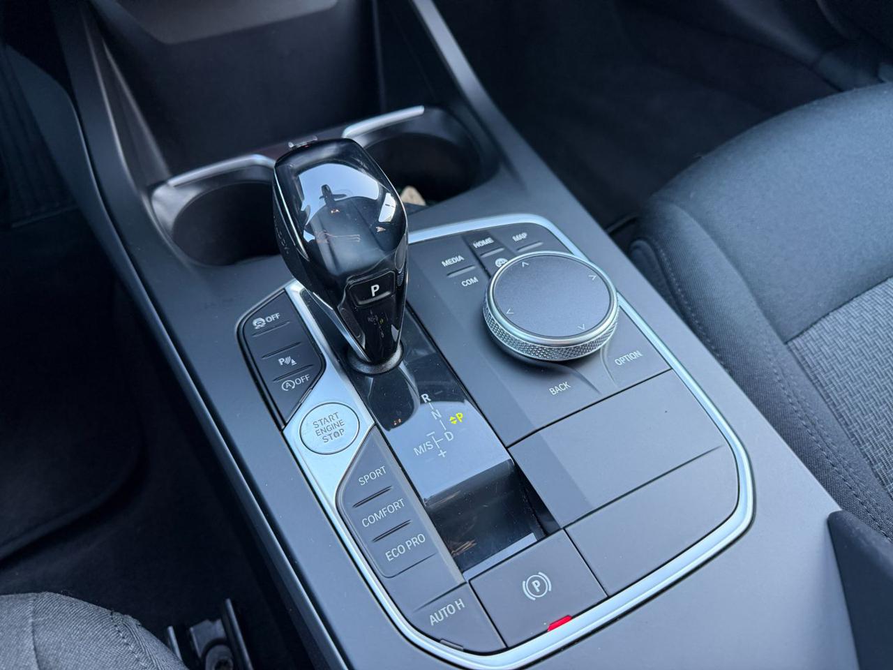 BMW 116 D 5P ADVANTAGE NAVI+FULL LED+CARPLAY+2PDC+C.L.18! - 13