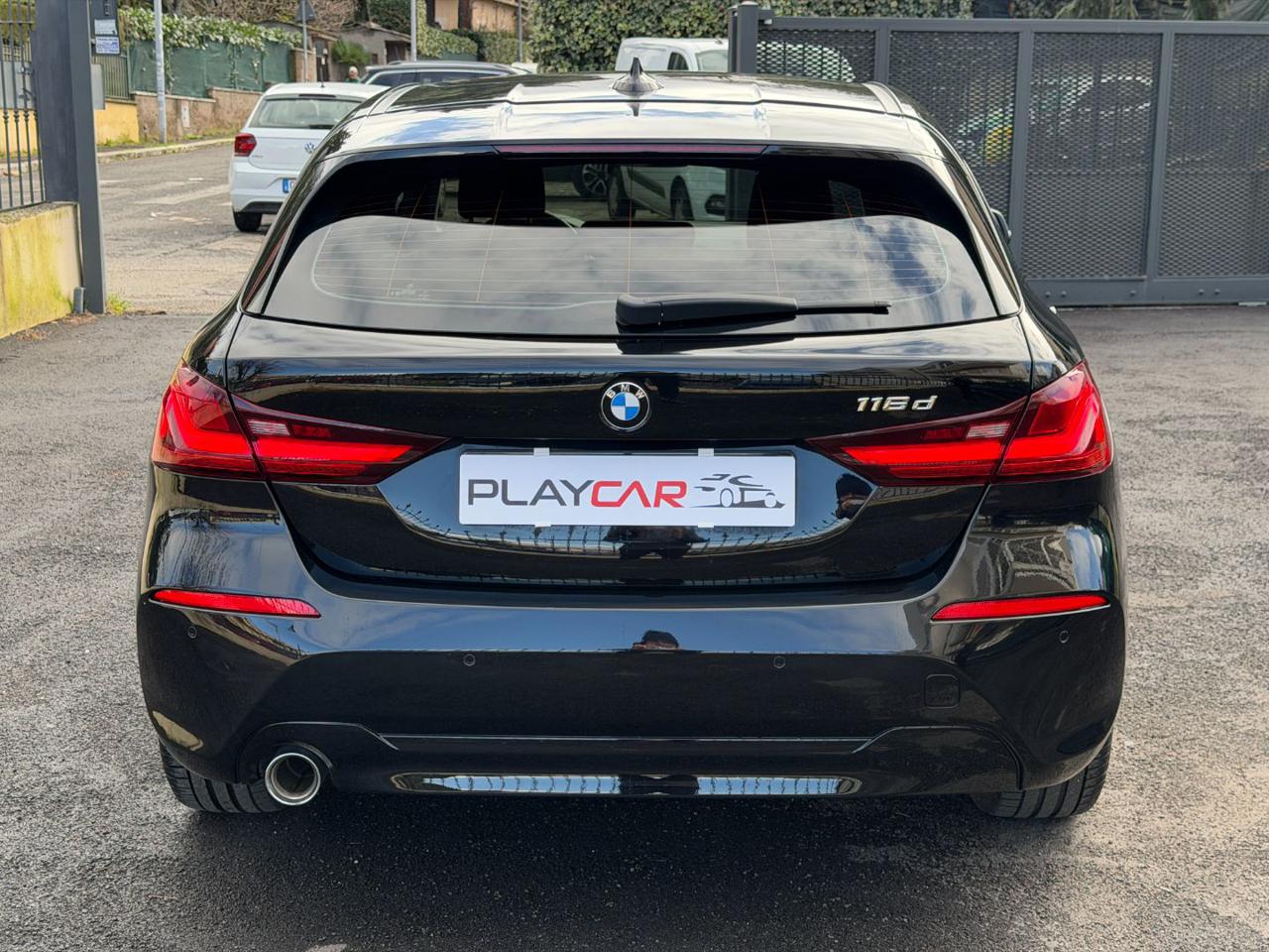 BMW 116 D 5P ADVANTAGE NAVI+FULL LED+CARPLAY+2PDC+C.L.18! - 5