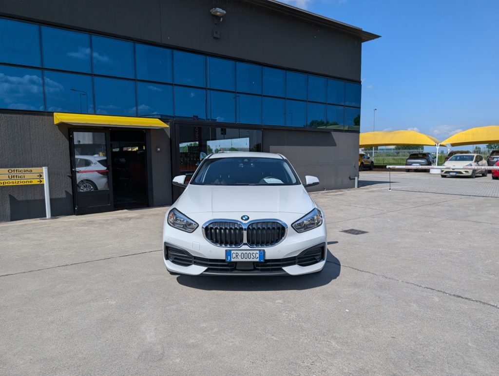 BMW 116 d 5p. Business Advantage Automatica - 2