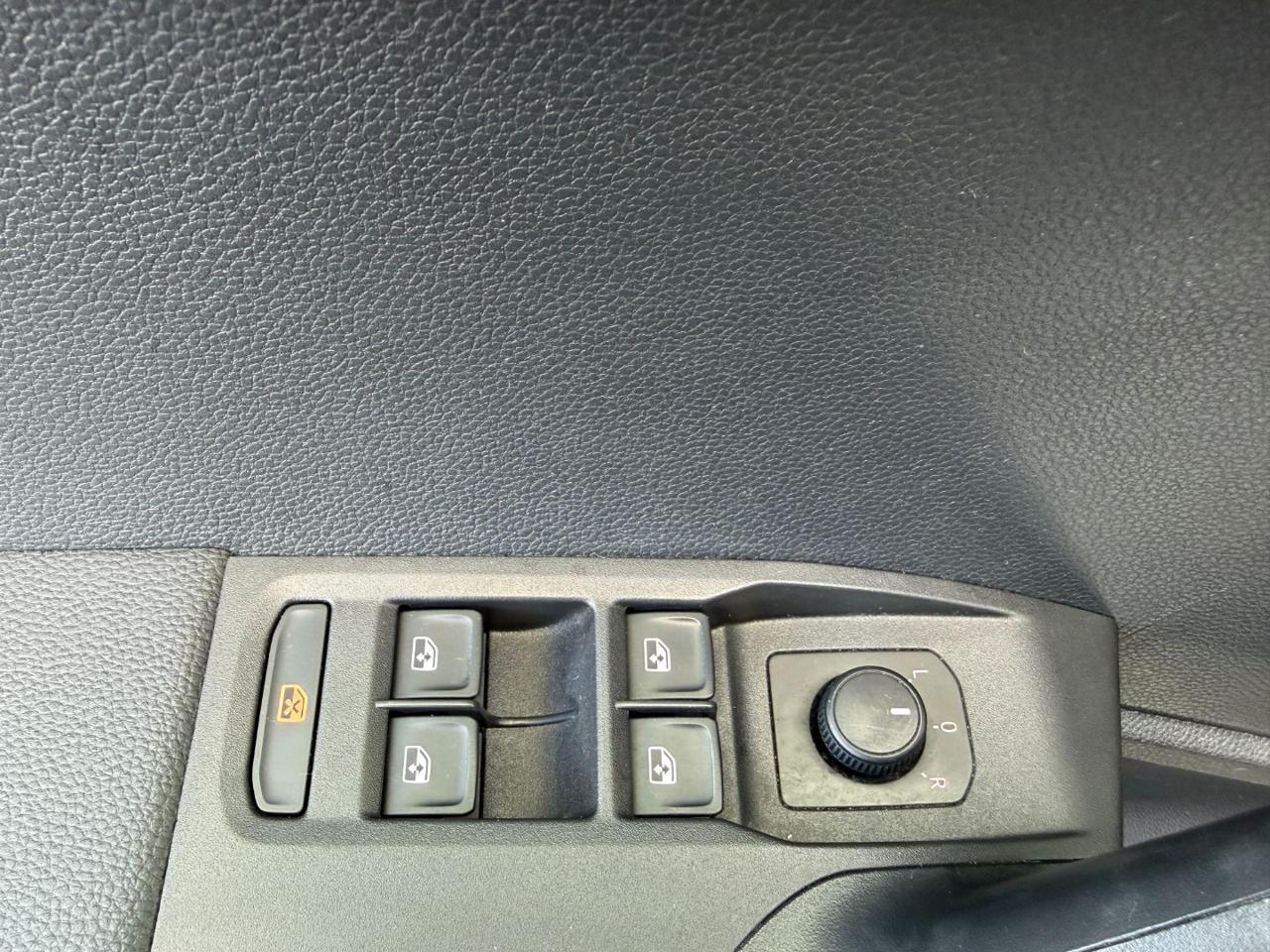 SEAT Arona 1.0 ECOTSI 110 CV DSG STYLE NAVI+SENS.PARK+FUL LED - 17