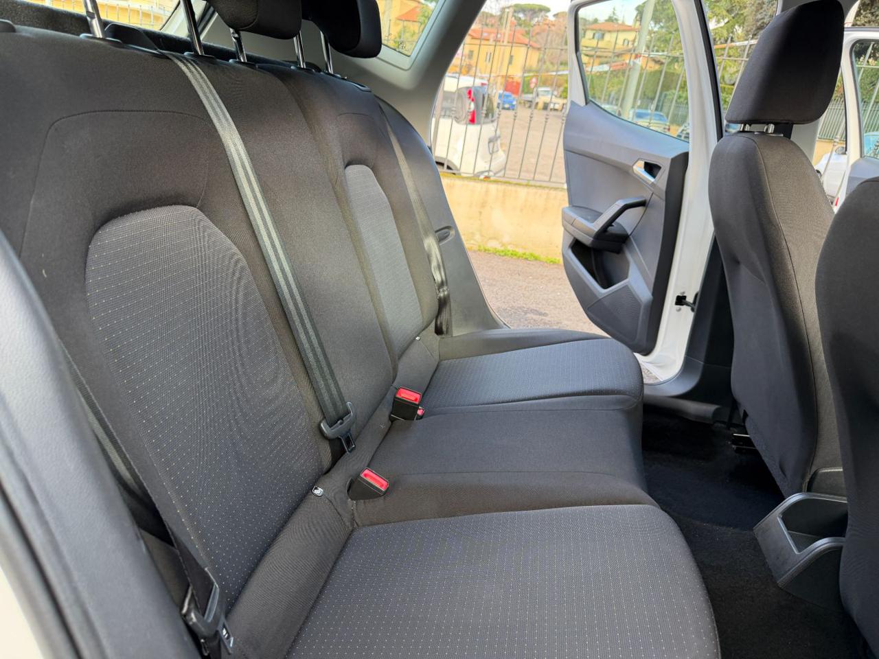 SEAT Arona 1.0 ECOTSI 110 CV DSG STYLE NAVI+SENS.PARK+FUL LED - 16