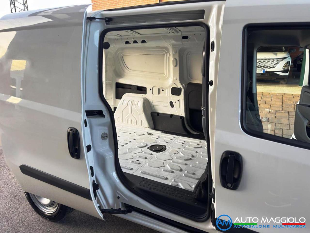 FIAT Doblo Maxi Cargo 1.3 MJT 95 CV PL-TN Easy - 12