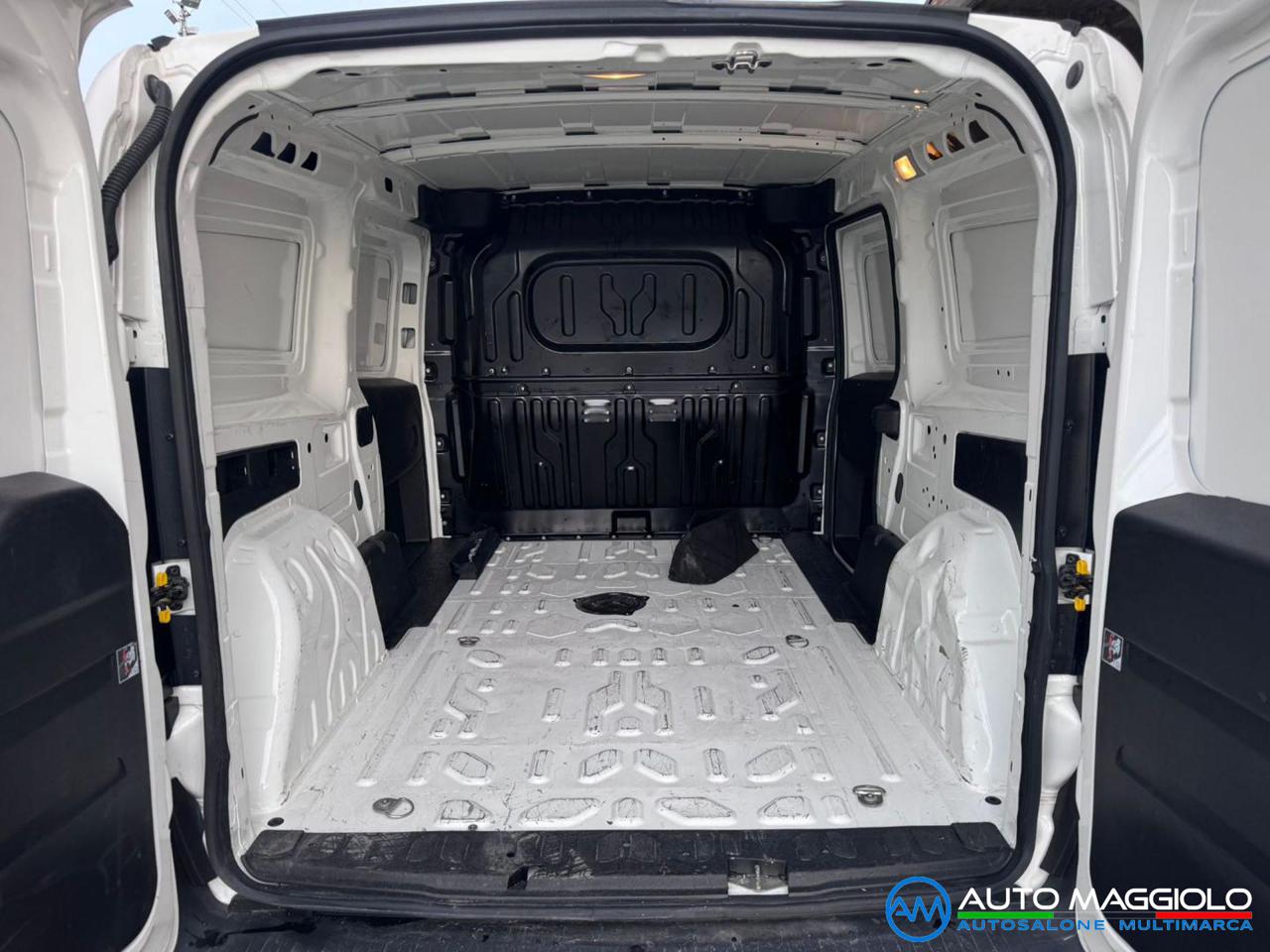 FIAT Doblo Maxi Cargo 1.3 MJT 95 CV PL-TN Easy - 3