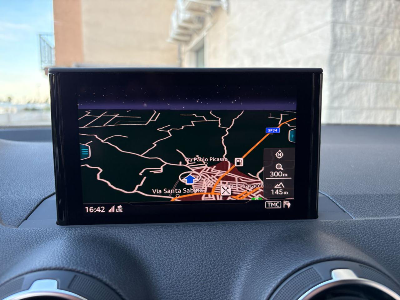 AUDI Q2 30 1.6 TDI Business CAMBIO MANUALE - 14