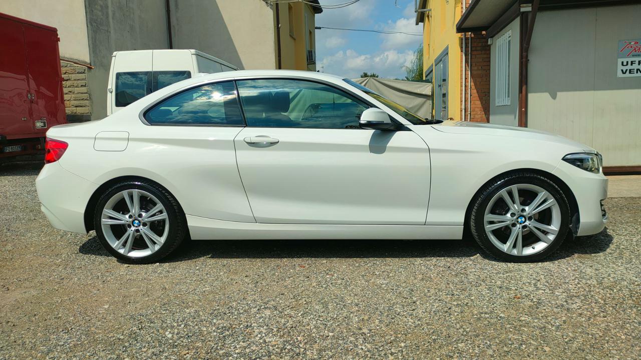 BMW 218 d Coupé 2.0 150 CV MANUALE 1 PROPRIETARIO - 2