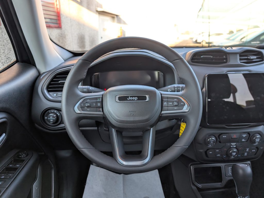 JEEP Renegade 1.5 Turbo T4 MHEV Altitude - 10