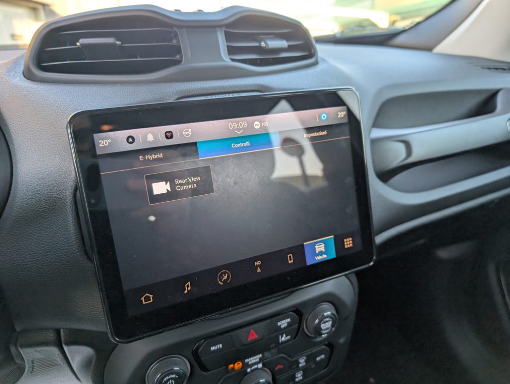 JEEP Renegade 1.5 Turbo T4 MHEV Altitude - 18