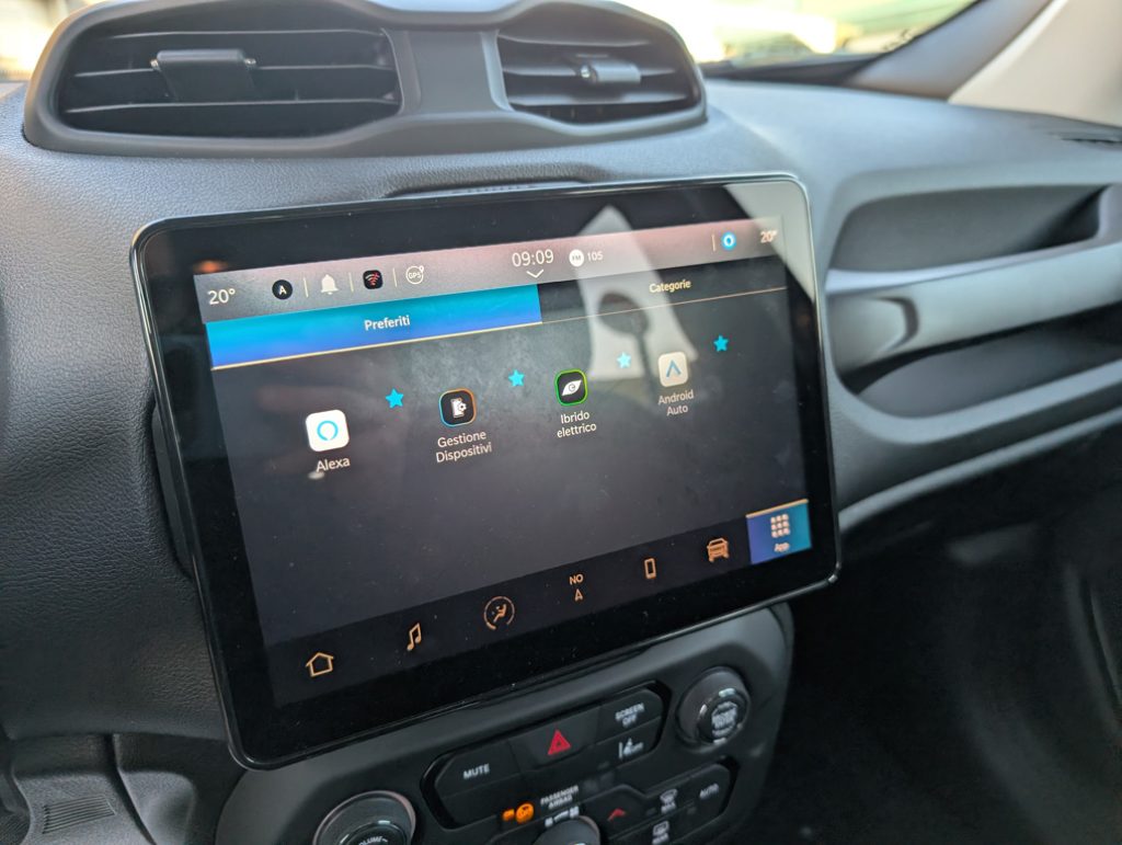 JEEP Renegade 1.5 Turbo T4 MHEV Altitude - 19