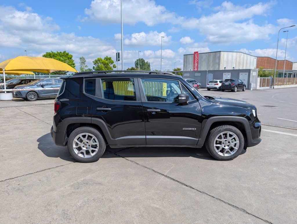 JEEP Renegade 1.5 Turbo T4 MHEV Altitude - 4