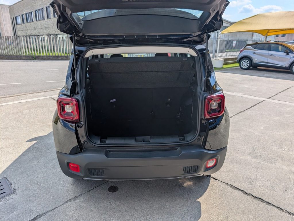 JEEP Renegade 1.5 Turbo T4 MHEV Altitude - 7