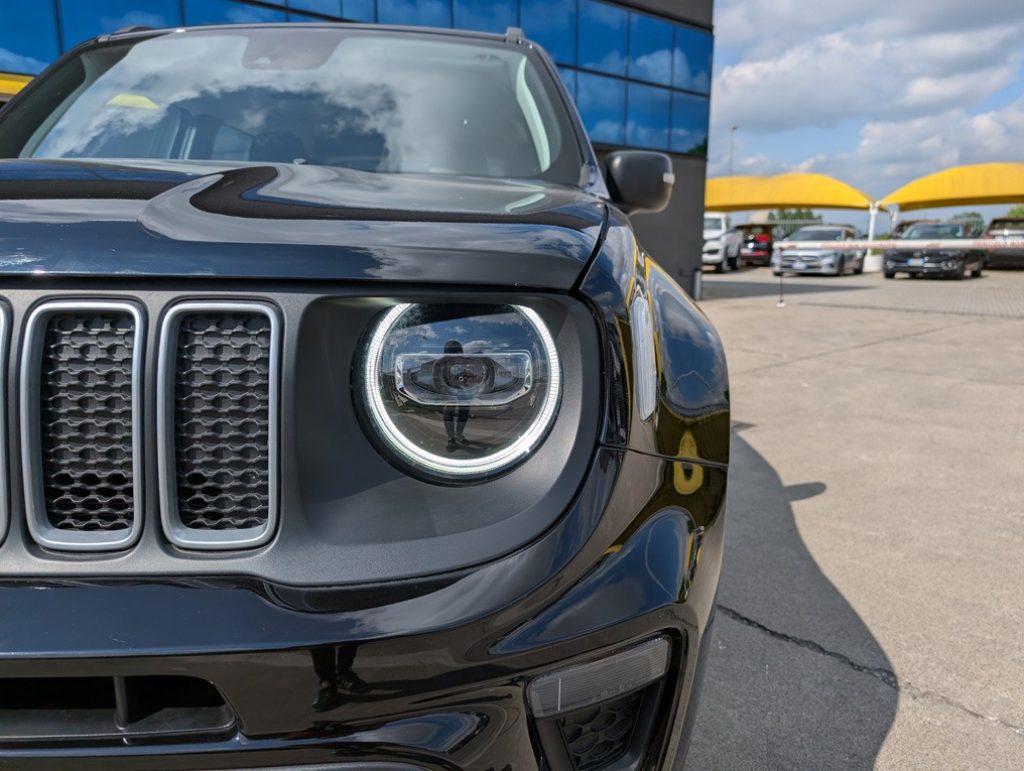 JEEP Renegade 1.5 Turbo T4 MHEV Altitude - 9