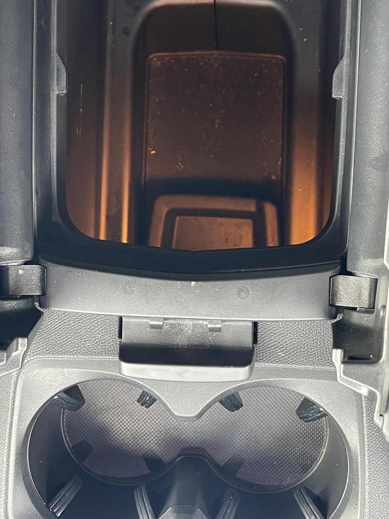 PEUGEOT 3008 BlueHDi 130 S&S EAT8 Allure Pack - 17