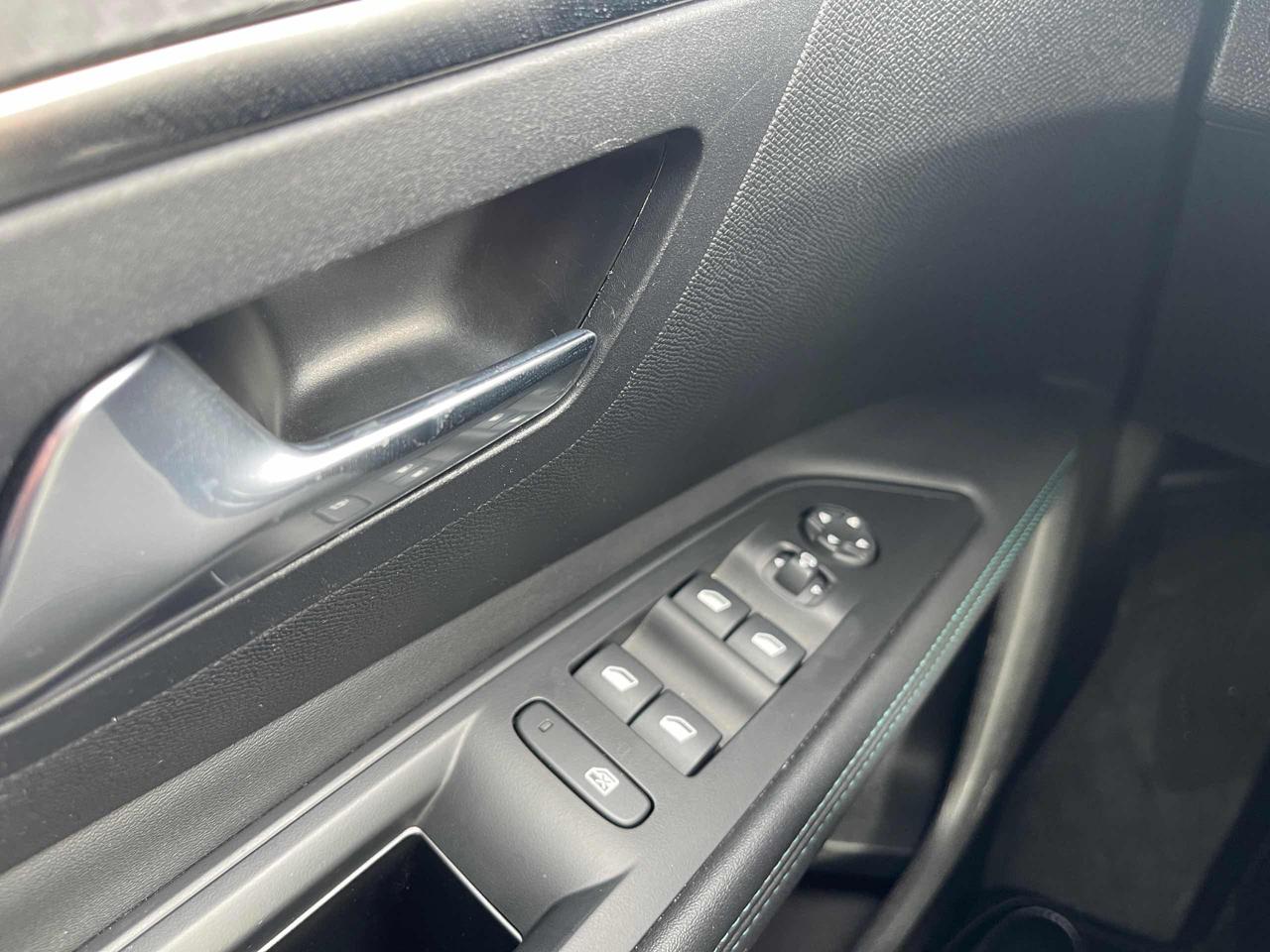 PEUGEOT 3008 BlueHDi 130 S&S EAT8 Allure Pack - 15