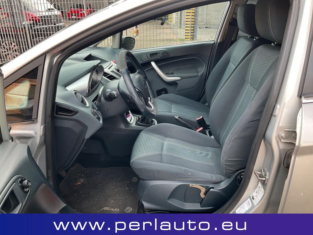 FORD Fiesta 1.2 82 CV 5 porte Titanium - 3