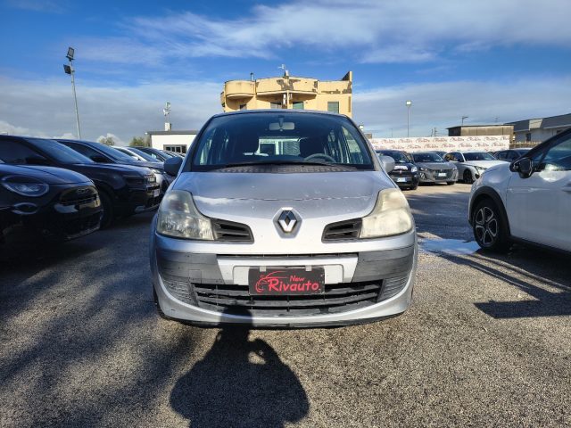 RENAULT Grand Modus Grigio metallizzato