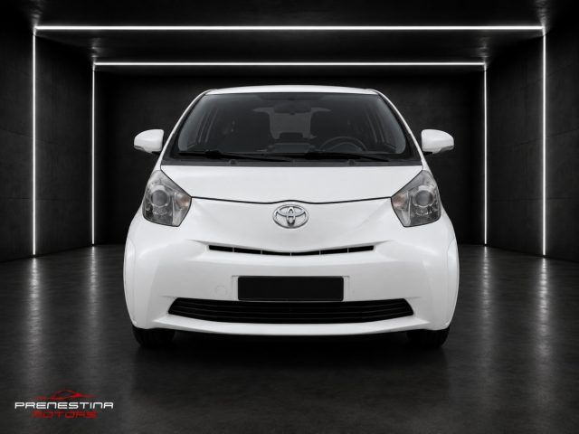 TOYOTA iQ Bianco perlato