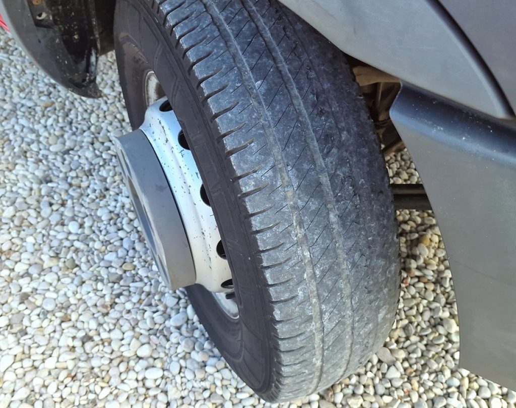 IVECO DAILY 70C17 P E5 FURGONE 4,50 + SPONDA - 14