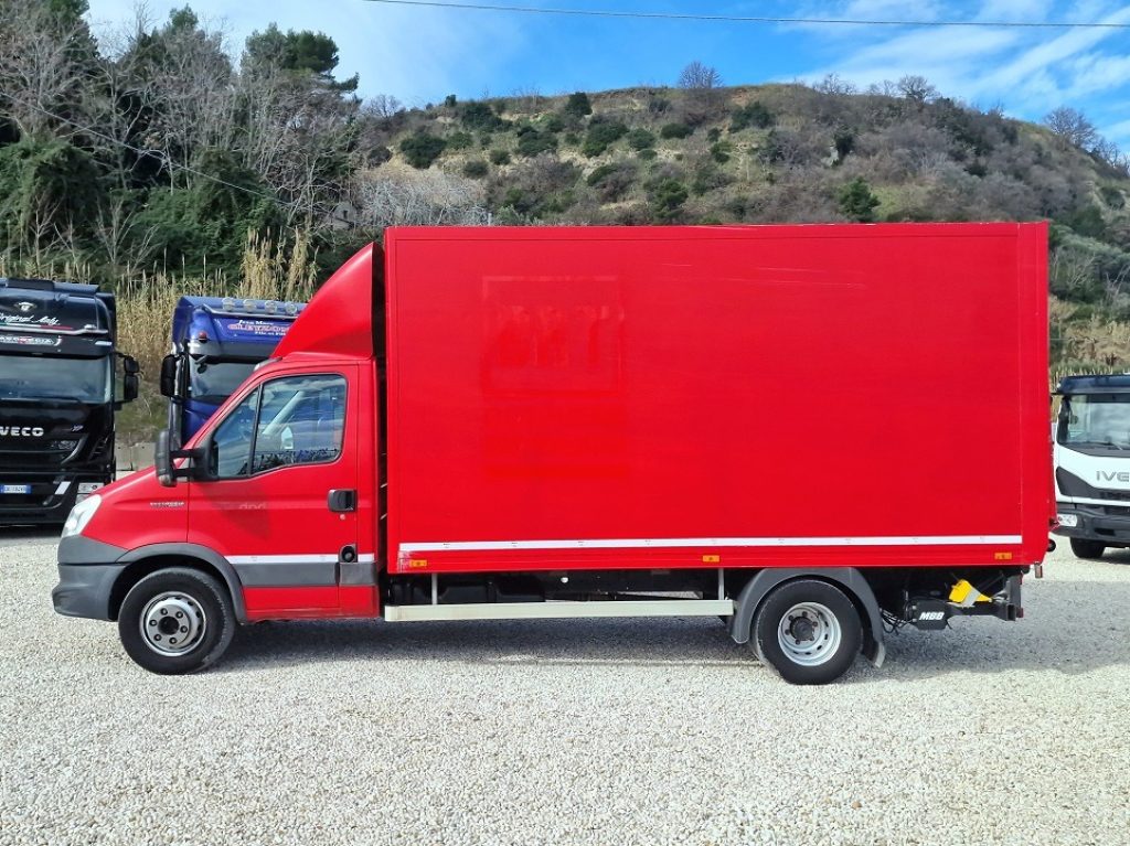 IVECO DAILY 70C17 P E5 FURGONE 4,50 + SPONDA - 22