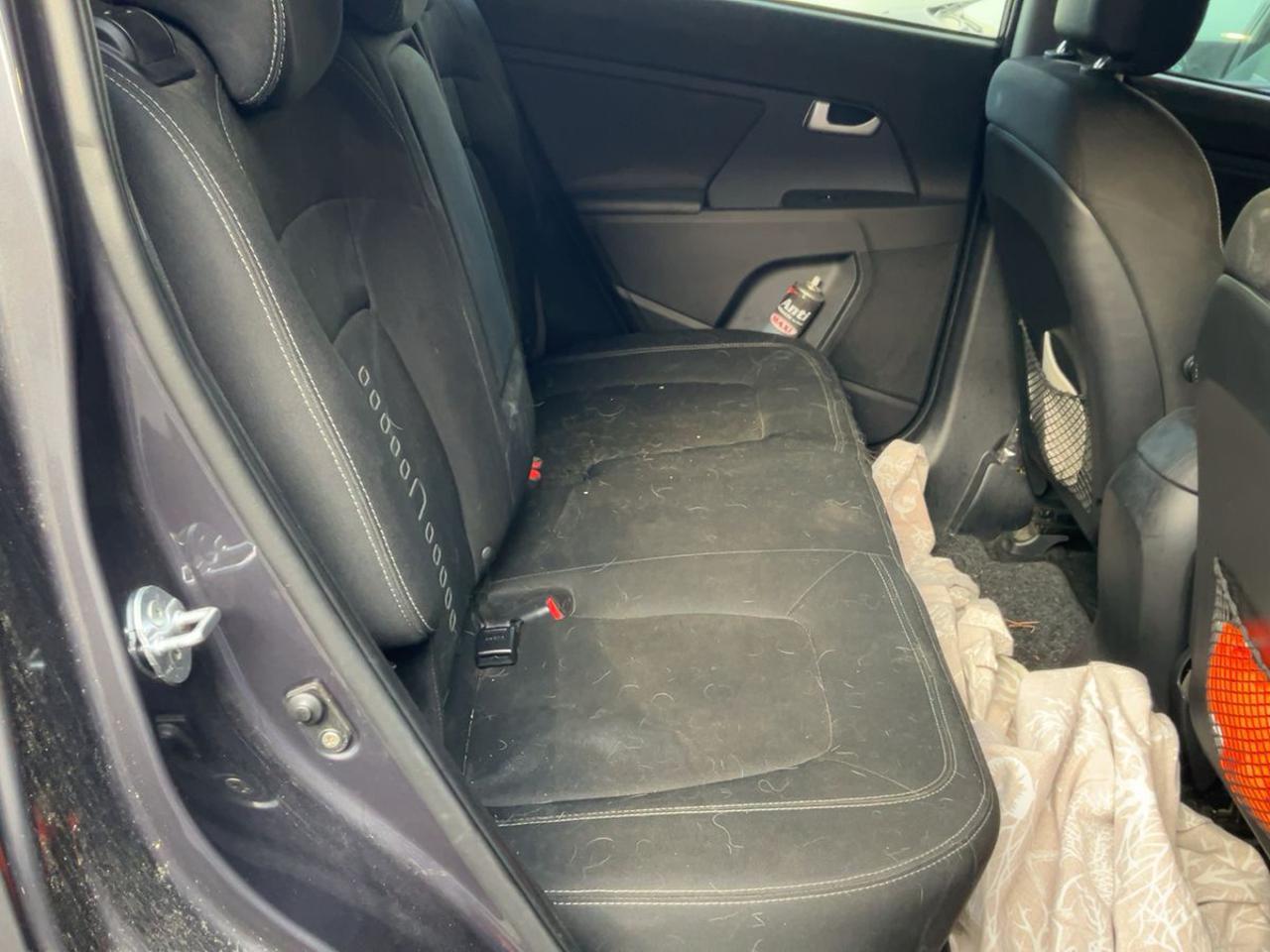 KIA Sportage 2.0 CRDI VGT AWD Active - 13