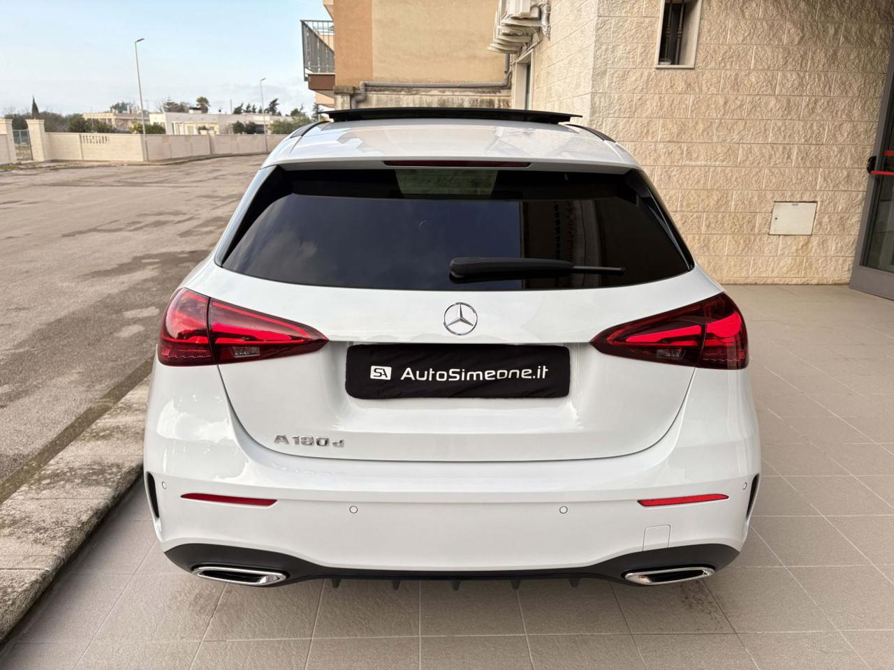 MERCEDES-BENZ A 180 d Automatic AMG Line Premium Plus TETTO PACK NIGHT - 6