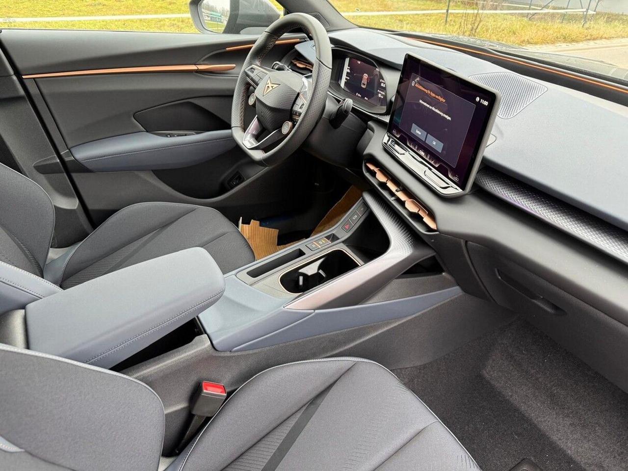 CUPRA Terramar 2.0 TSI DSG 4Drive VZ intellig & Tetto Pano - 7