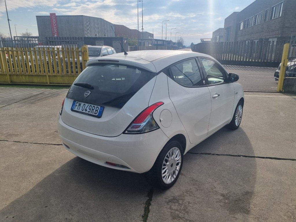 LANCIA Ypsilon 1.2 69CV 5P GPL Ecochic Silver OK NEOPATENTATI - 6