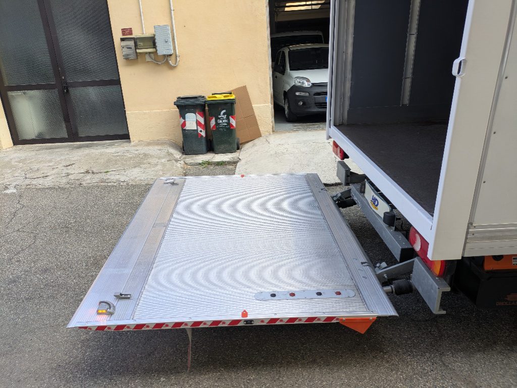 FORD Transit 350 2.0TDCi HDT 130CV RWD sponda caricatrice km 0 - 7