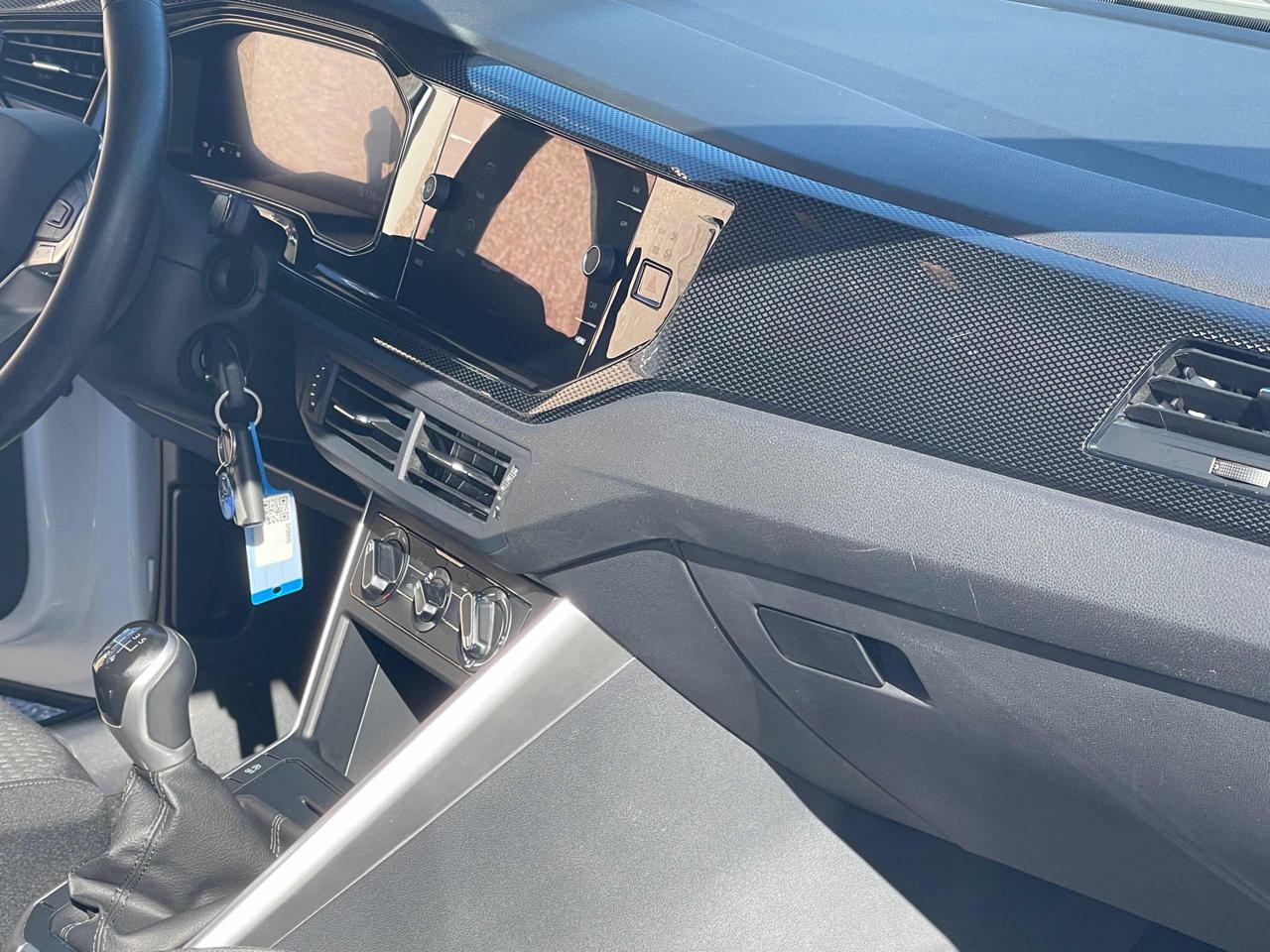 VOLKSWAGEN Polo 1.0 TSI Life - 12