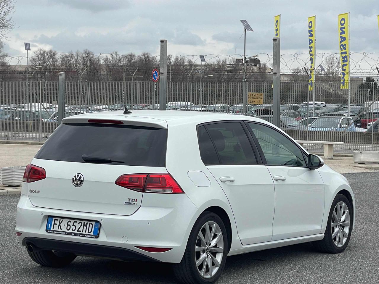 VOLKSWAGEN Golf 1.6 TDI 110 CV DSG 5p. Executive BlueMotion Euro6 - 17