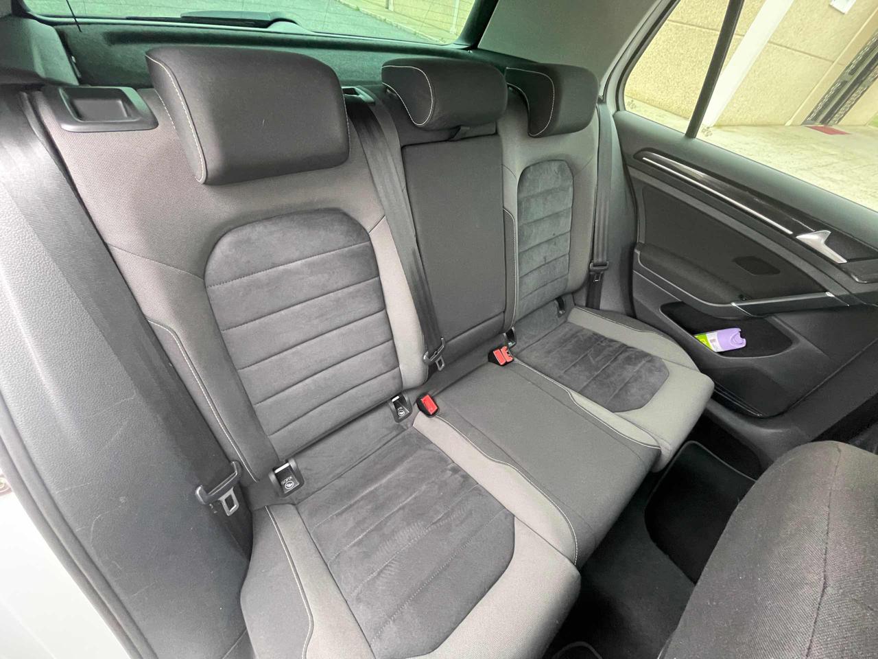 VOLKSWAGEN Golf 1.6 TDI 110 CV DSG 5p. Executive BlueMotion Euro6 - 19