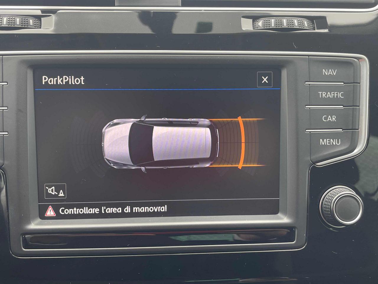 VOLKSWAGEN Golf 1.6 TDI 110 CV DSG 5p. Executive BlueMotion Euro6 - 29