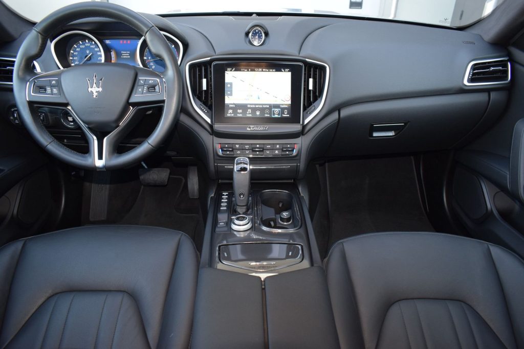 MASERATI Ghibli 3.0 Diesel SOLO 24.000 KM - 9