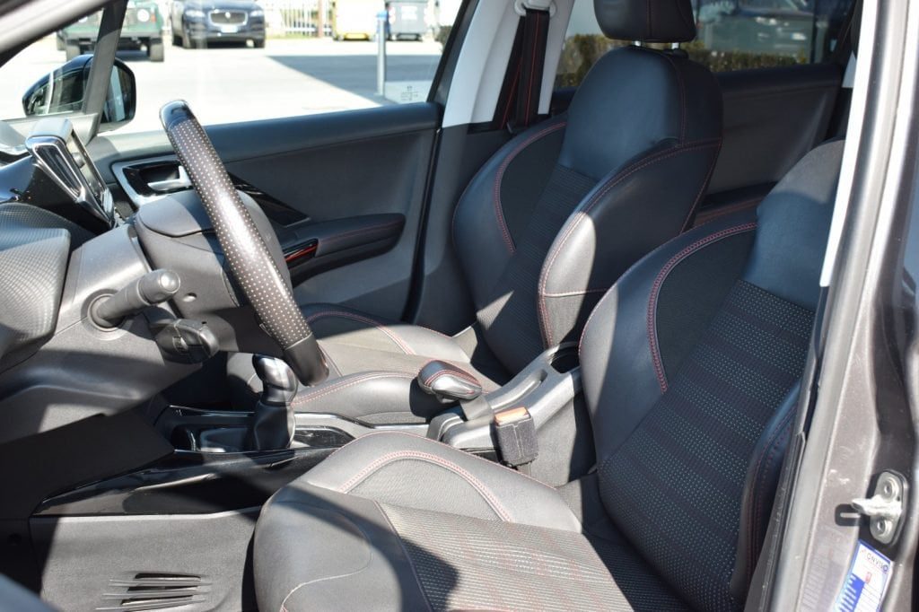 PEUGEOT 2008 BlueHDi GT Line NEOPATENTATI - 12