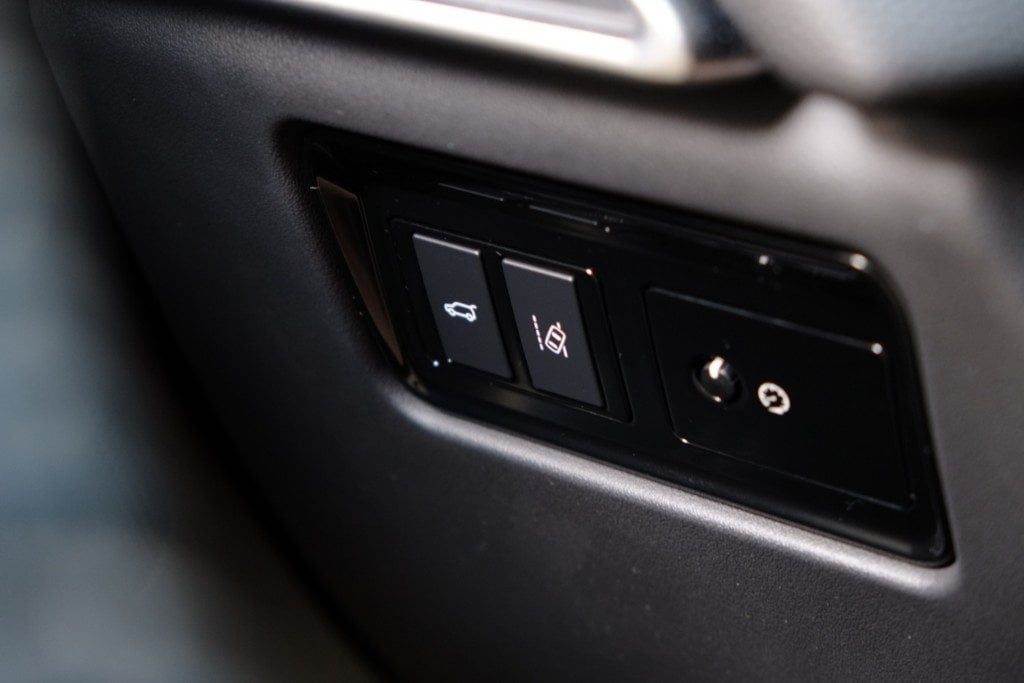 JAGUAR F-Pace 2.0 D 180 CV AWD aut. IVA ESPOSTA - 17