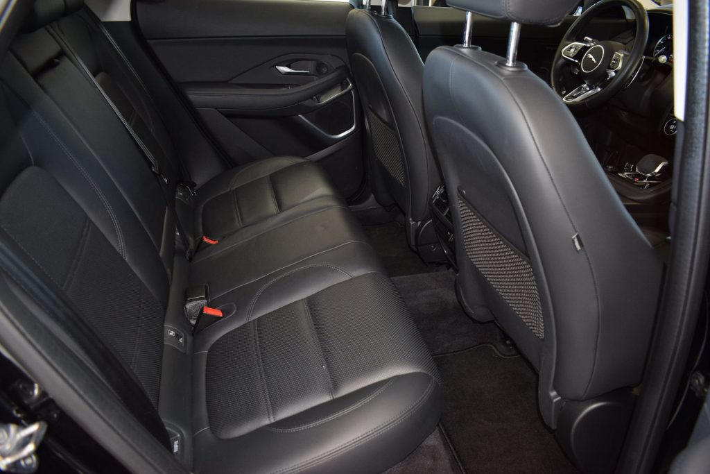 JAGUAR E-Pace 2.0D I4 163 CV AWD Auto SE - 32