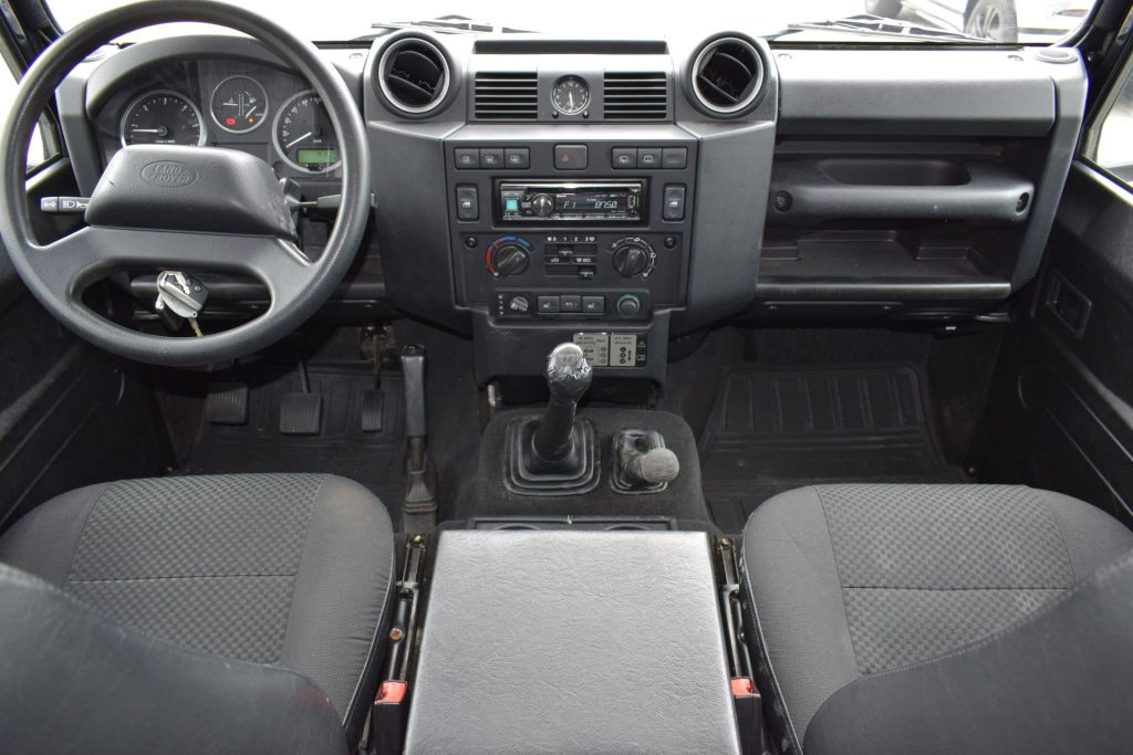 LAND ROVER Defender Defender 110 2.2 TD4 Station Wagon E N1 - 9