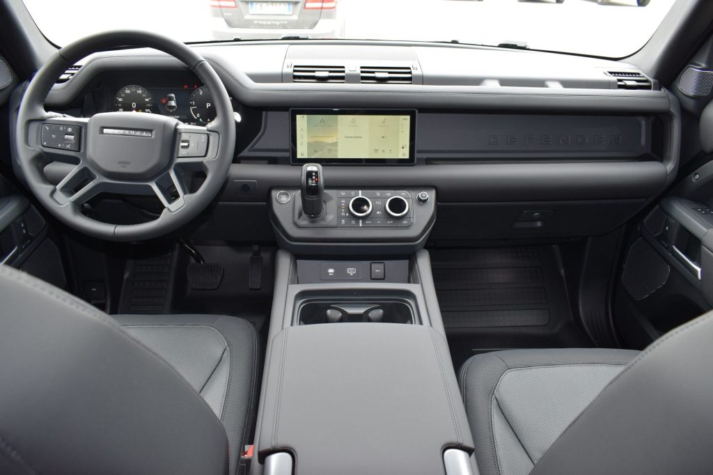 LAND ROVER Defender Defender 110  X-DYNAMIC  SE NETTO IVA N1 - 9