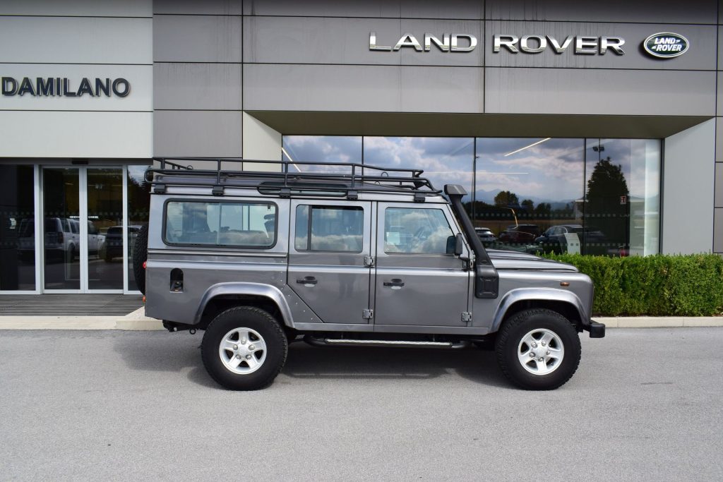 LAND ROVER Defender Defender 110 2.2 TD4 Station Wagon E N1 - 5