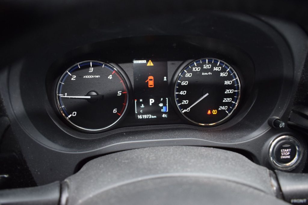 MITSUBISHI Outlander Outlander 2.2 DI-D 4WD 7p. - 9